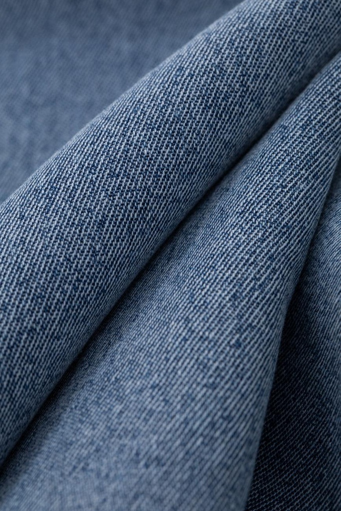 Hooded_Denim_Shirt_08.jpg