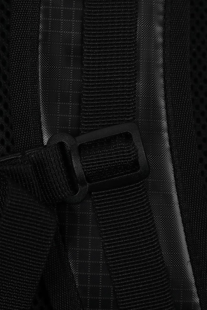 grid-storm-ripstop-backpack-um24db006-blk-815969.jpg