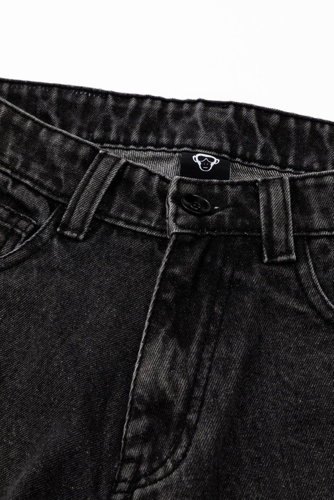 denim-shorts-jeans-07-934032.jpg