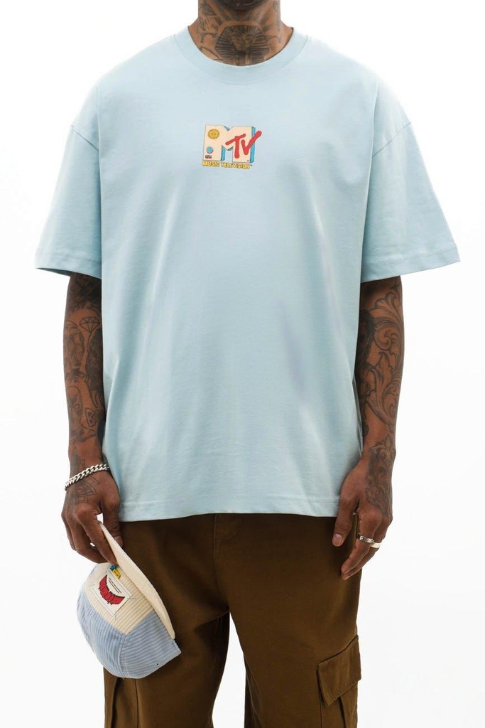 retro-beat-mtv-babyblue-tshirt-01-927100.jpg