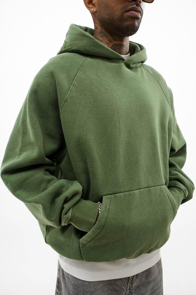 um-core-hoodie-army-green-um23a-hs-w021-xs-406324.jpg