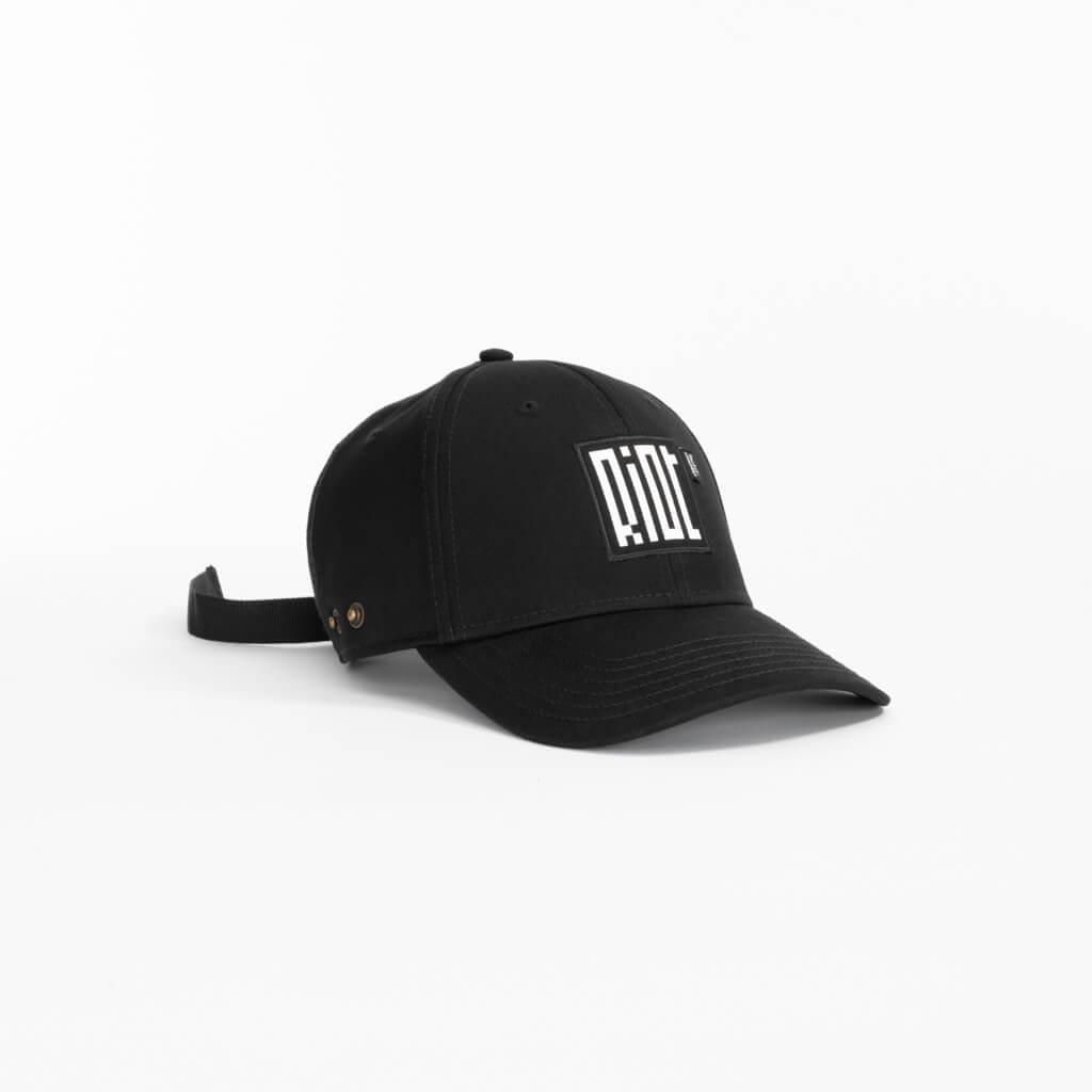 riot-um22bc-007-717600.jpg