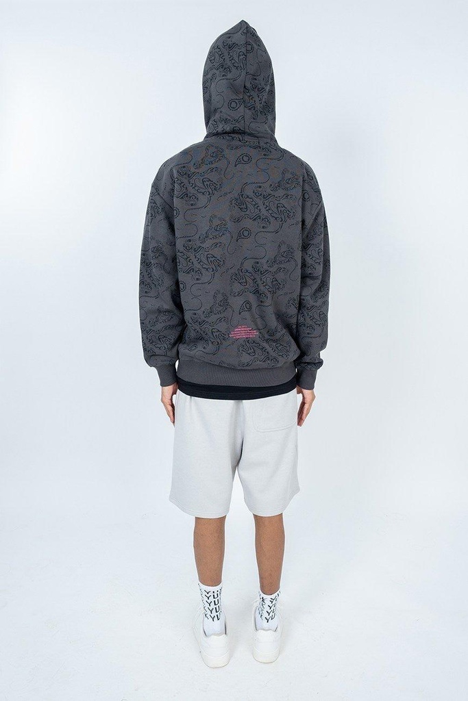 essential-shorts-002-model-4-592460.jpg